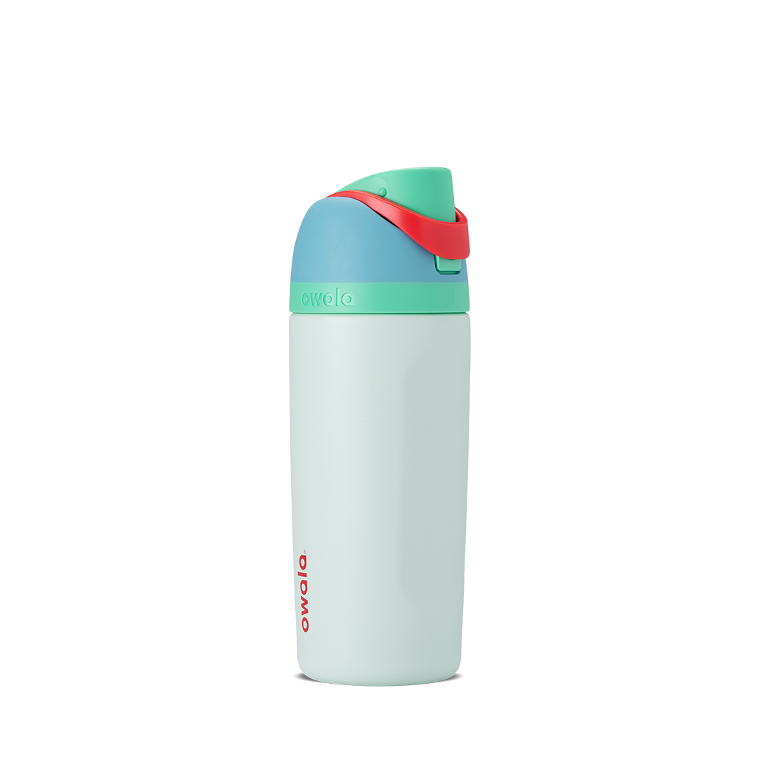 Kids FreeSip 16oz in Read My Lips, bold fuchsia hot pink insulated bottle with matching pink flip cap and pink carry loop